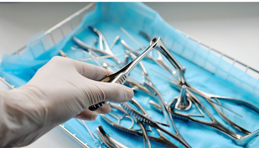 جراحات الأنف و الأذن و الحنجرة