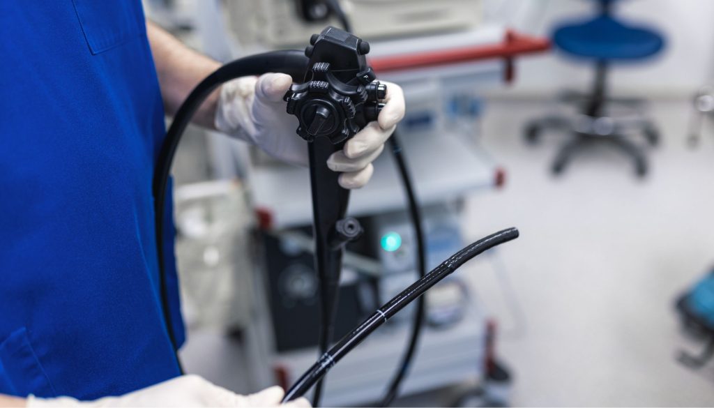 مناظير المعدة و القولون و القنوات المرارية